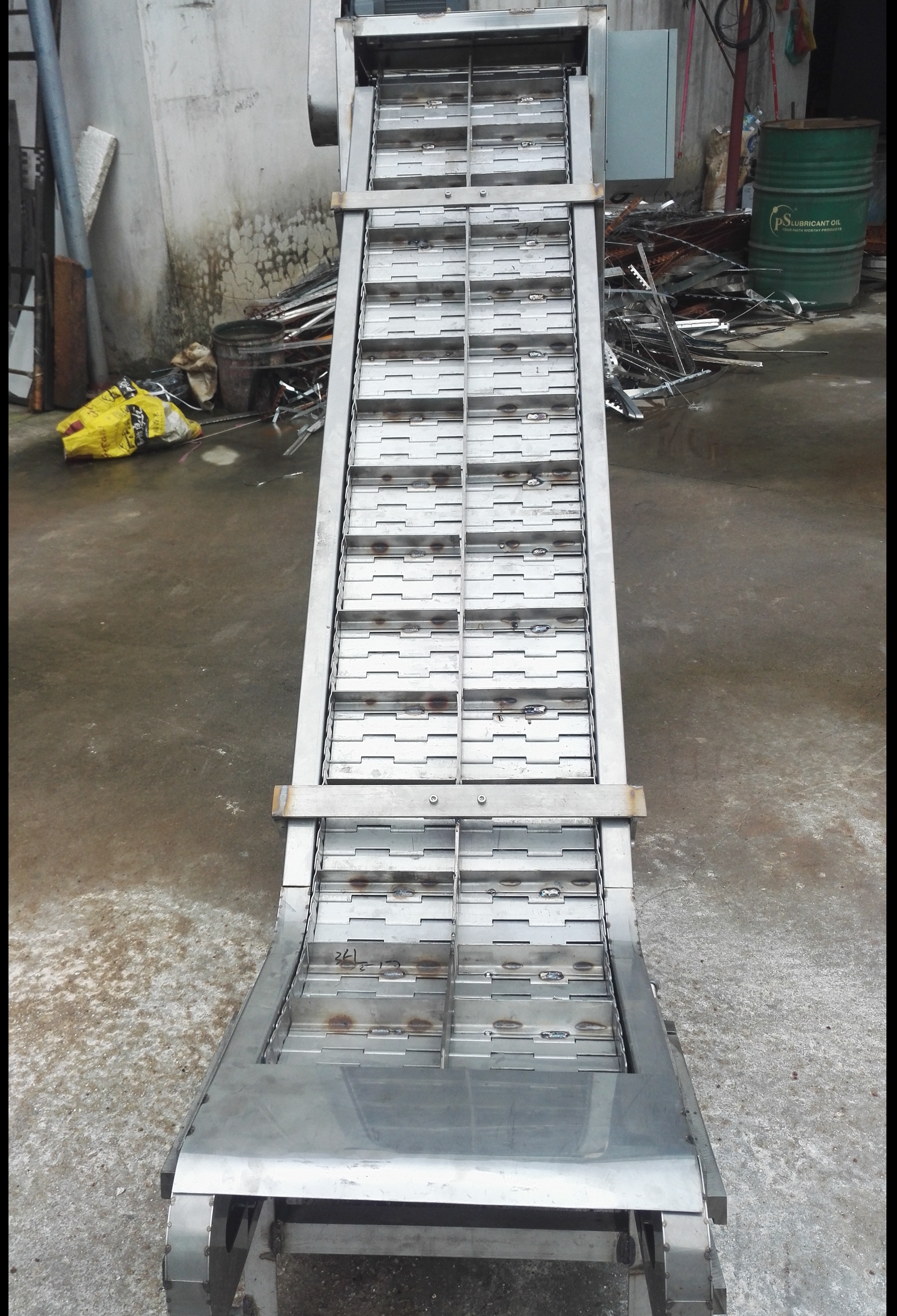 304不銹鋼輸送提升機